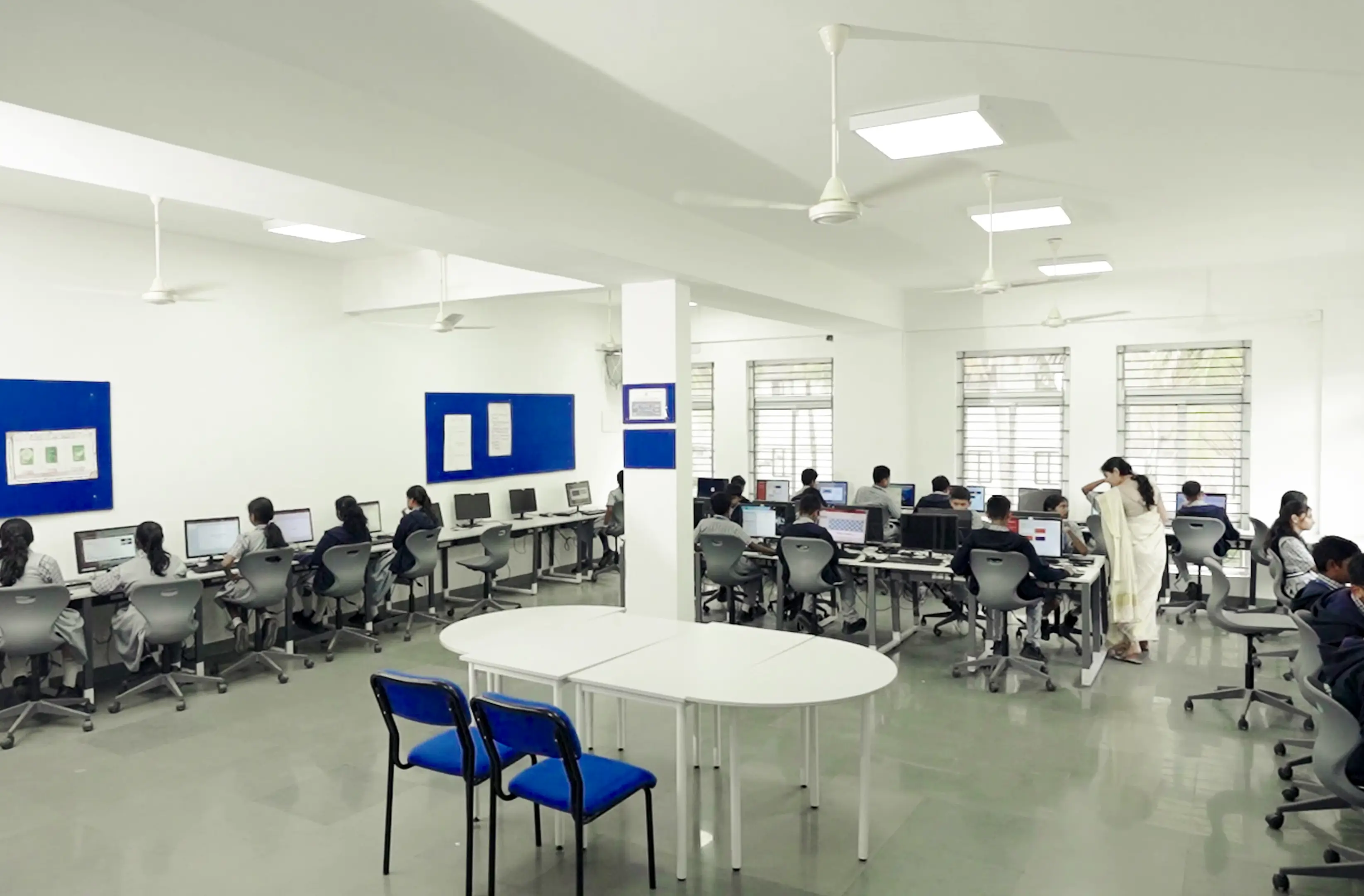 Computer lab at Koshys Global Academia CBSE school